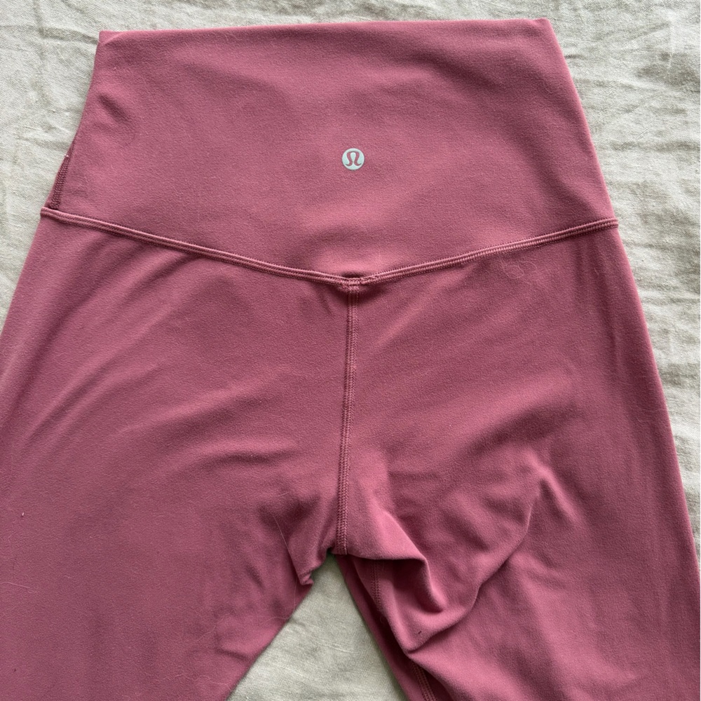 lululemon High-Waist align Leggings 28”